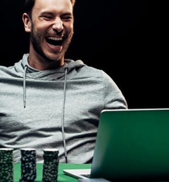 Invierte dinero mientras juegas en casinos online