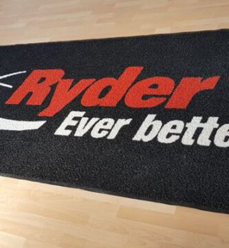 Los beneficios del reconocimiento de marca de las alfombras con logotipo