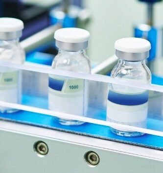 Vicente Salazar Pérez y Alejandro Higuera de la Garza, los gerentes detrás de Hisa Farmacéutica S.A. de C.V.