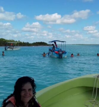 Descubre la Majestuosidad del Cenote Esmeralda