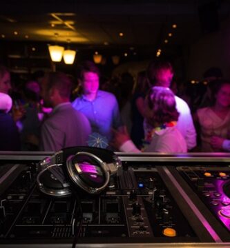 Locales para Salir de Fiesta en Coslada: Planes Nocturnos con Estilo