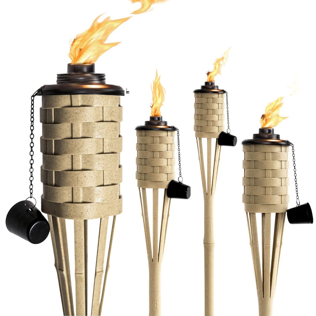 Antorchas de bambú: iluminación natural y estilo tropical para tu jardín