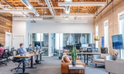 Hot desk: Flexibilidad y Eficiencia en Espacios de Trabajo Modernos
