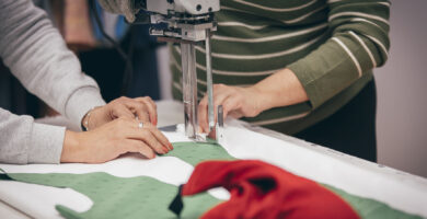 Servicios textiles profesionales con atención personalizada a clientes
