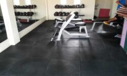 Kw pisos de hule para gym que absorben impactos eficientemente
